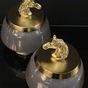 تصویر از نمای بالایی دو ظرف در دار دست ساز وارداتی سایز کوچک