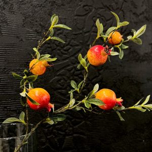 شاخه انار نارنجی